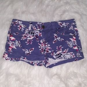 floral shorts